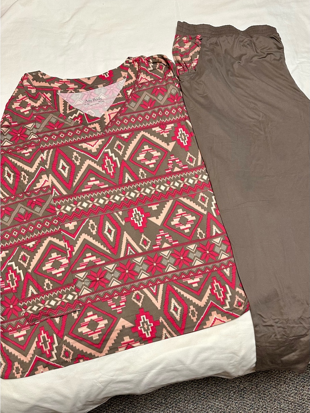 Any Body Lush Jersey Southwest Print Brown & Pink Patterned Lounge Set NIP